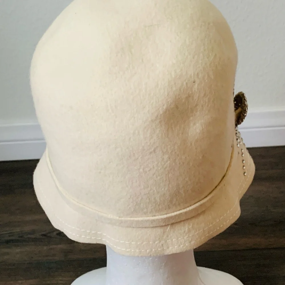 Hat 100% wool